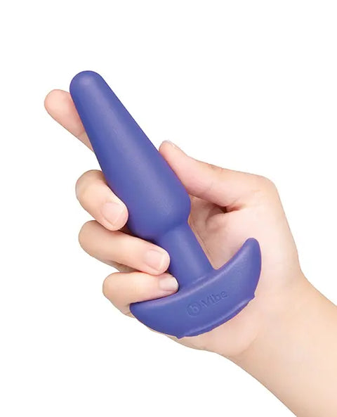 Shake Slimline Vibrating Plug | b-Vibe