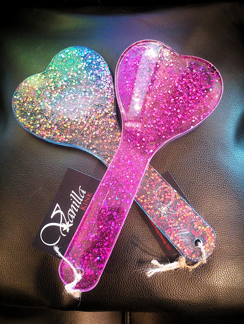 Resin Heart Paddle | Vanilla Kink