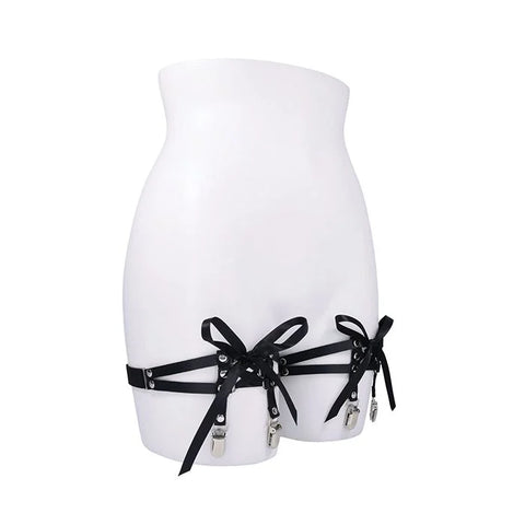Laced Up Garters | Sex & Mischief